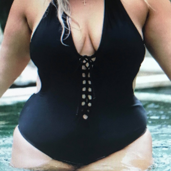 Ashley Graham Other - NWT ASHLEY GRAHAM SWIMSUIT Size 14